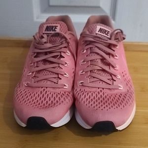 Nike Zoom Pegasus Pink Running Shoes